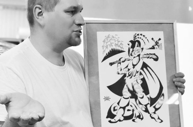 Соликамск посетил с выставкой пермский художник-график Константин Кунщиков